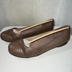 Life Stride Abigail Flat 8M